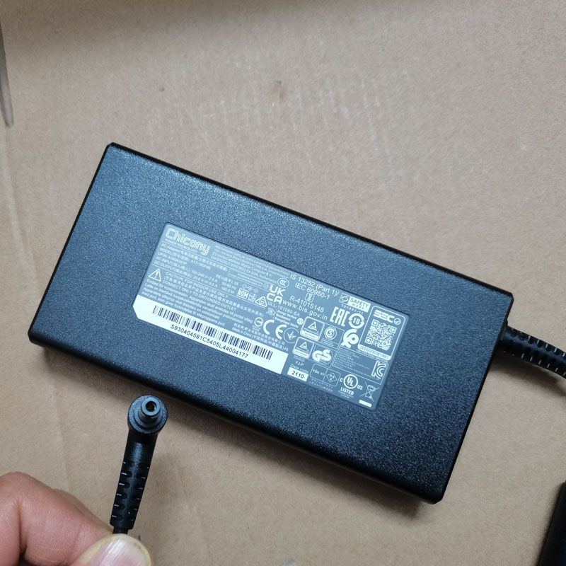 Baru OEM Slim Chicony 20.0V 9. - Pc Gaming Msi ulasan dan harga