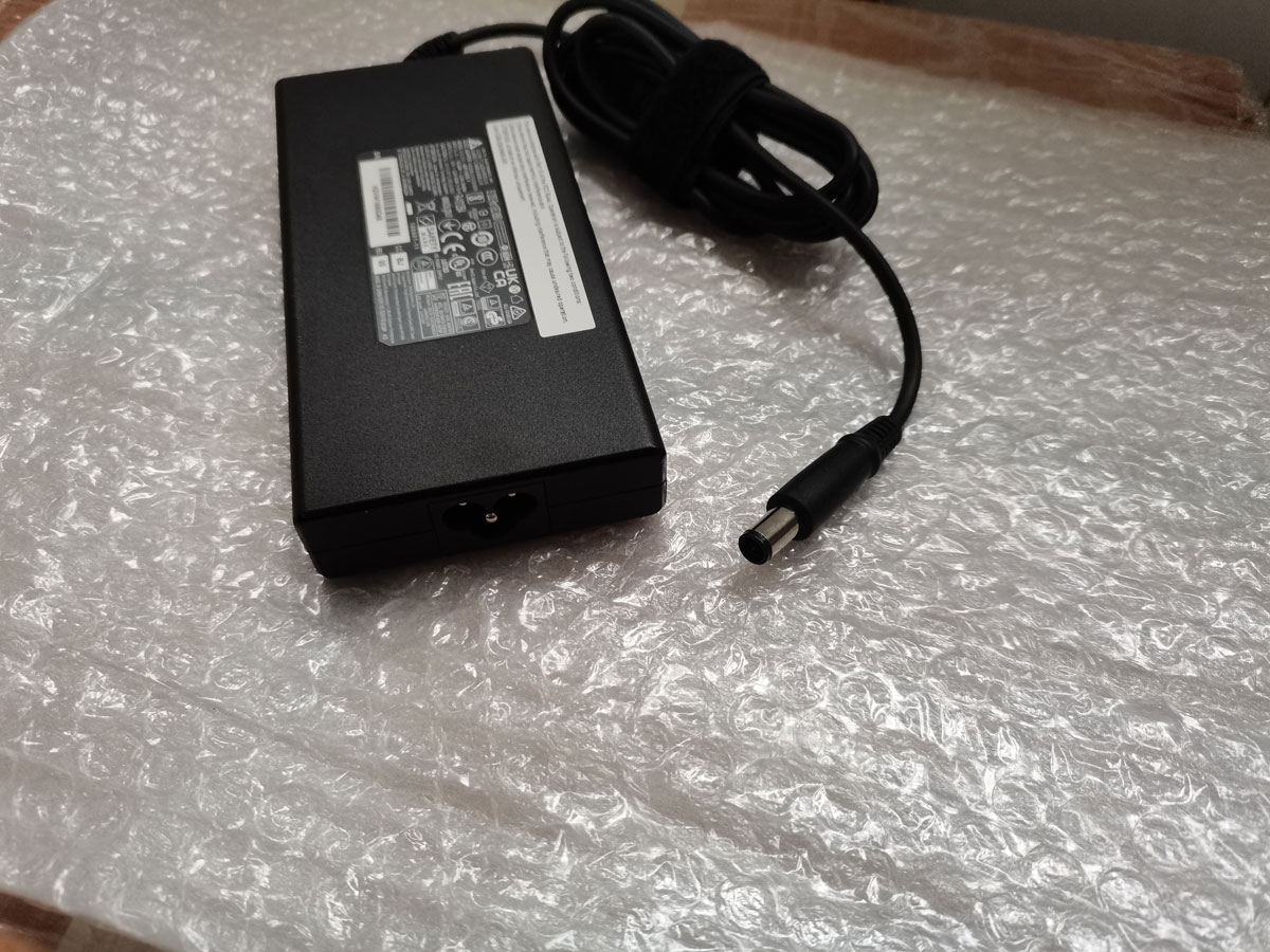 Adaptor AC NEW Slim OEM Delta  - Pc Gaming Msi ulasan dan harga