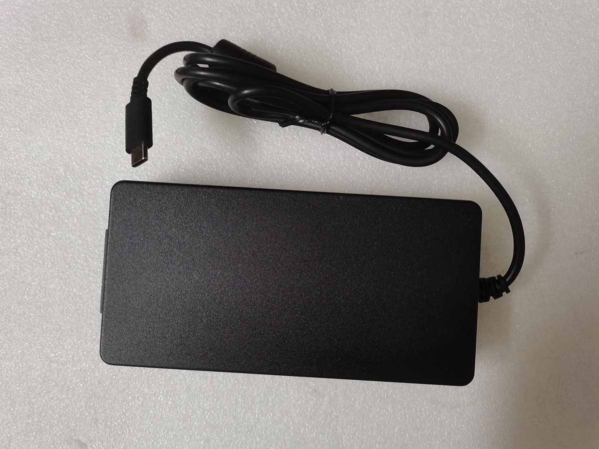 Adaptor AC USB Type-C 140W BAR - Pc Gaming Msi ulasan dan harga